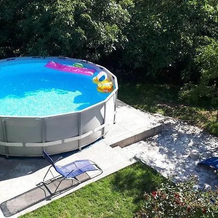 بيت ضيافة And Minex *