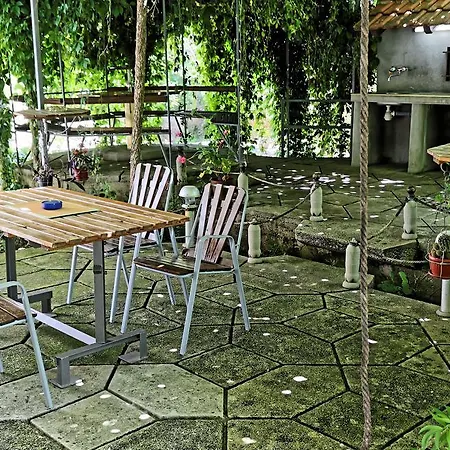 بيت ضيافة And Minex