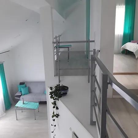 And Minex بيت ضيافة تريبينيي